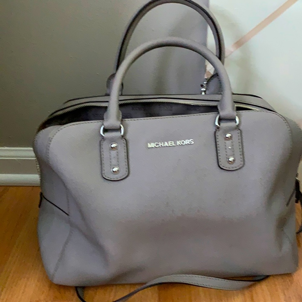A gray Michael Kors satchel. Mint condition